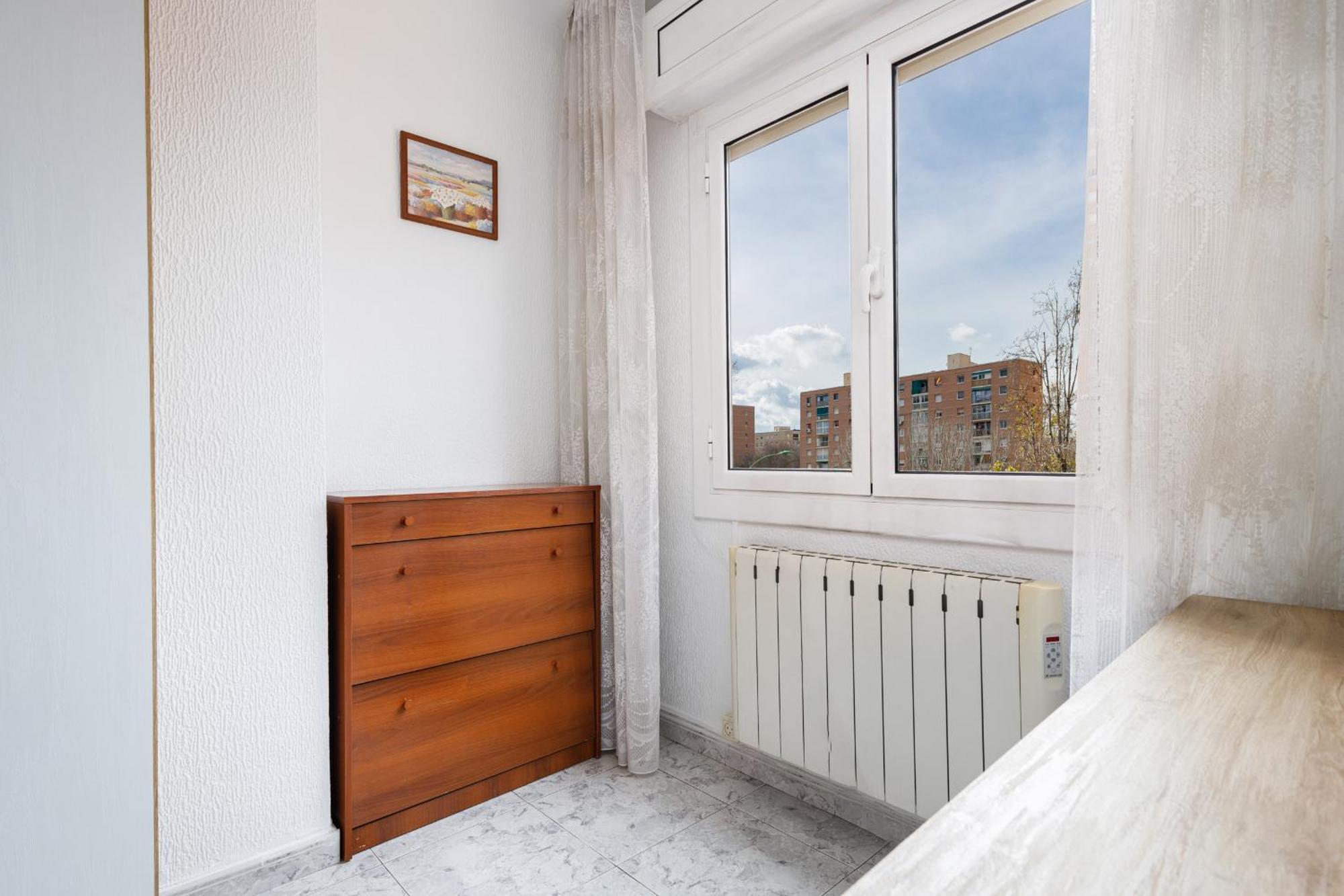 Besos - Bright Apartment Close To Congress & Port Sant Adria de Besos Εξωτερικό φωτογραφία